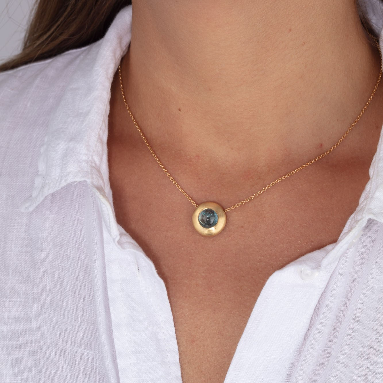 Aquamarine Bull Nose Pendant