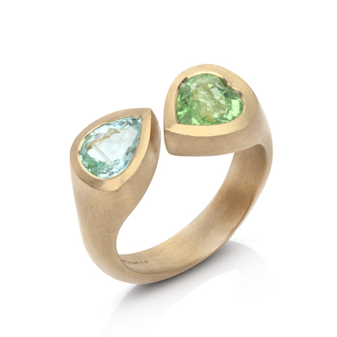 18ct Gold Leaf Ring with Diamonds