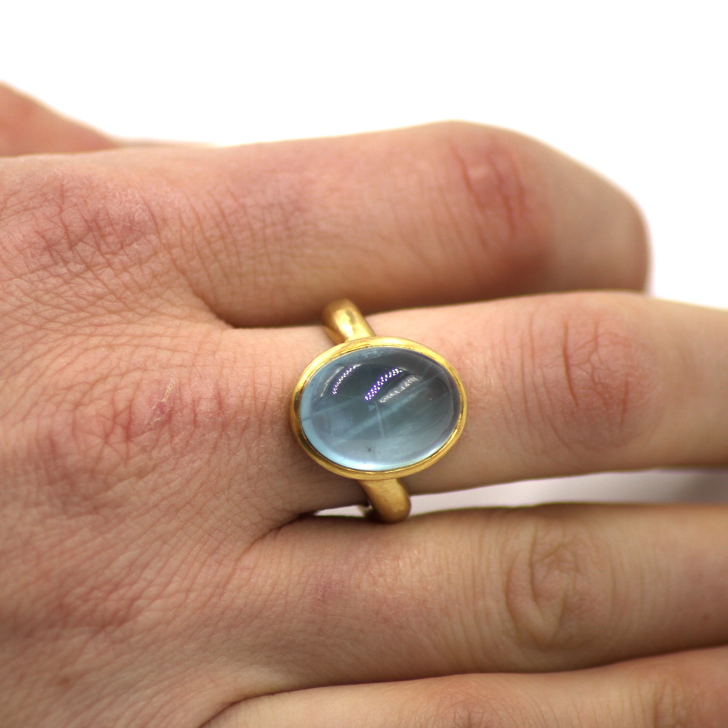 Aquamarine Wavy Shank Ring