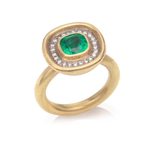 Tanzanite and Emerald Trillion Ring