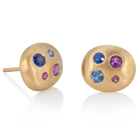 Small stud earrings, in pebble shape, set with multi-coloured sapphires