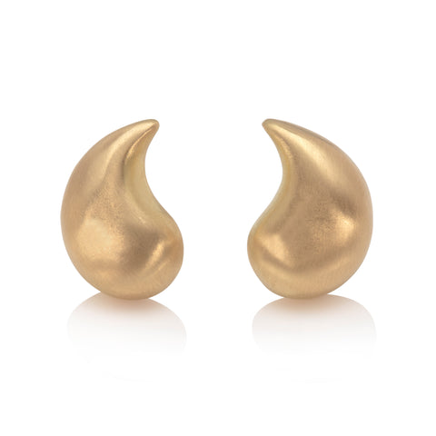 Teardrop Shell Stud Earrings in 18ct Gold